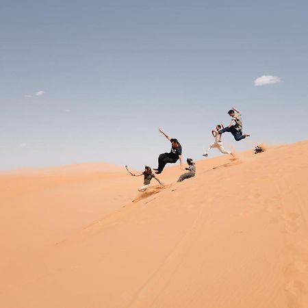 Luxury Maktoub Hotel Merzouga Ngoại thất bức ảnh